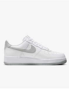 Nike Air Force 1 07... 2