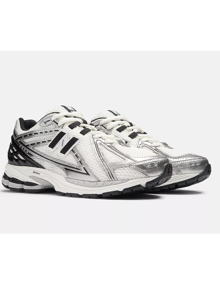1906R Silver Metallic NEW BALANCE
