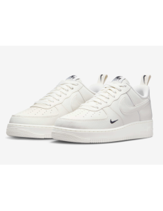 Nike Air Force 1 07 WHITE... 2