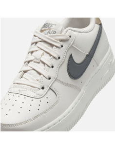 Nike Air Force 1 BLACK OR... 2