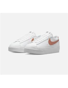Nike Blazer Low Platform...
