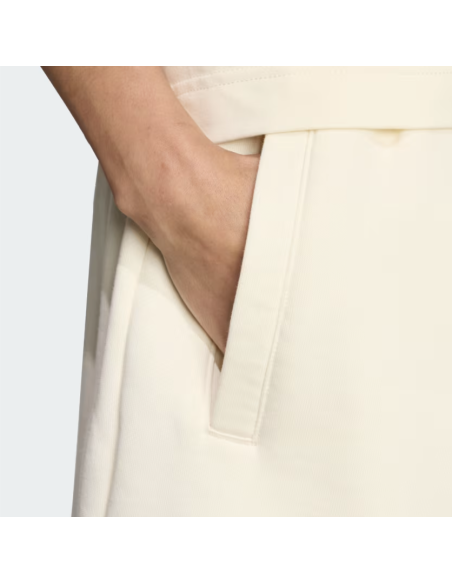 ESS LIN SHORTS CREWHT ADIDAS