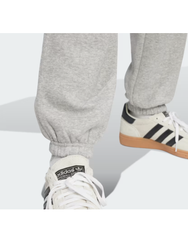 ESS JOGGERS MGREYH ADIDAS