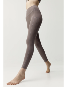 Asura Topo BORN LIVING YOGA