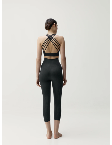 Apamala Black BORN LIVING YOGA