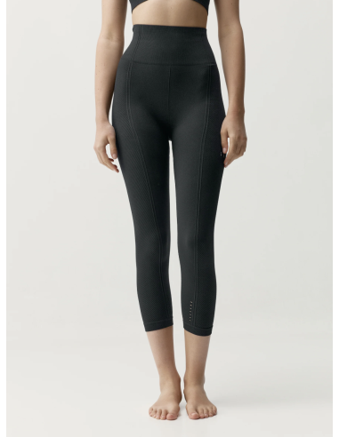 Apamala Black BORN LIVING YOGA