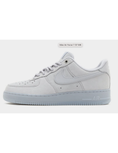 Nike Air Force 1 07 WB...