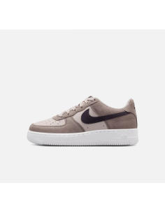 Nike Air Force 1 Essential+...