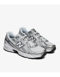 740 NB Navy NEW BALANCE 2